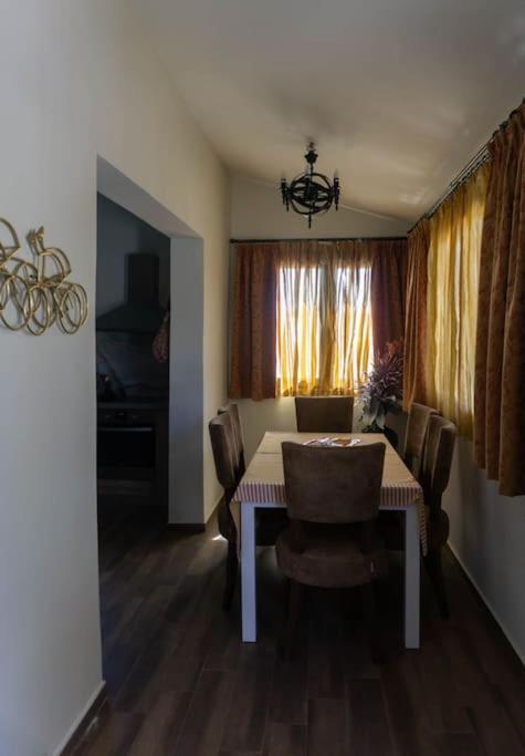 Casa Di Kapaka - New Villa In The Countryside Roupai Zewnętrze zdjęcie